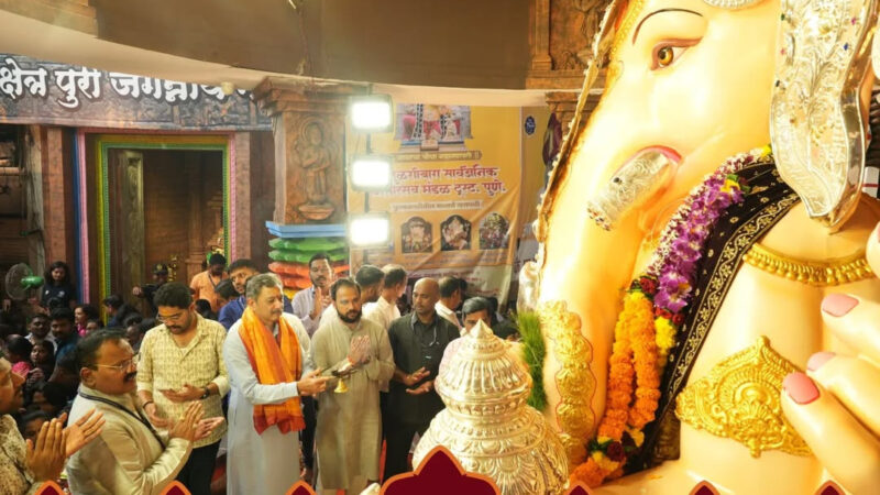!! जय गणेश !! उत्सवाच्या आठव्या दिवशी श्रींचे चरणाभिषेक, ब्रह्मणस्पती सूक्त याग, श्री जगन्ना